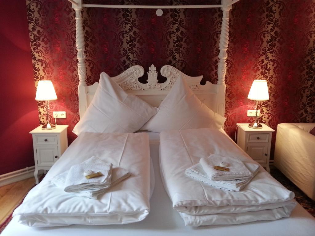 Gasthuis Sevenrooms 3*